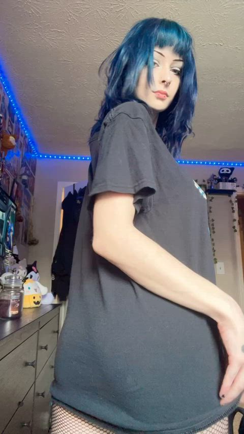 ass shaking fishnet blue hair gif