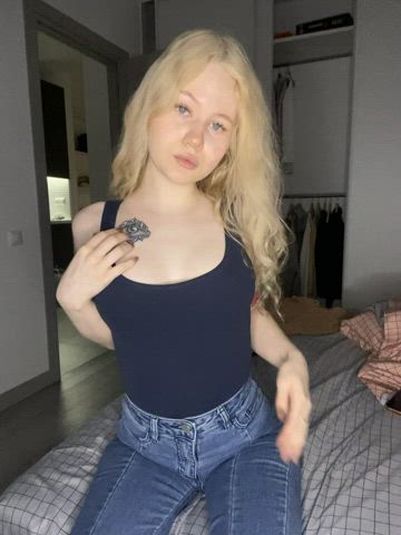 Blonde Boobs Booty OnlyFans gif