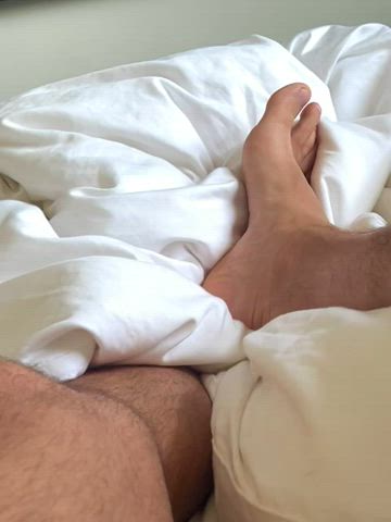bisexual feet feet fetish gay italian jock gif