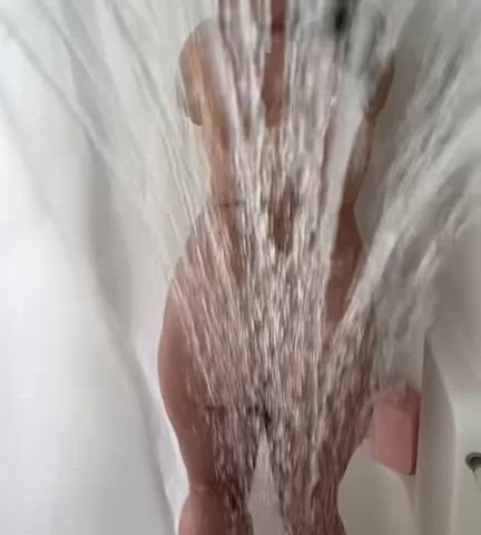 amateur ass big ass big tits boobs brunette milf shower tits gif