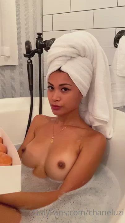 Chanel Uzi Naked Nude gif