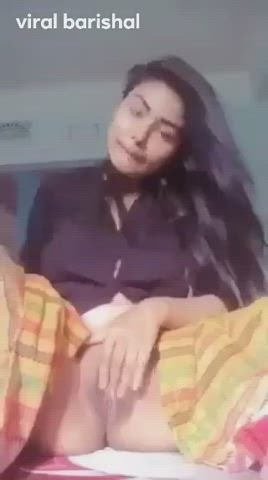 Hot Bangla Girl Fingering n Rubbing Her wet Clit.. Moaning n Orgasming Hot.. | Link