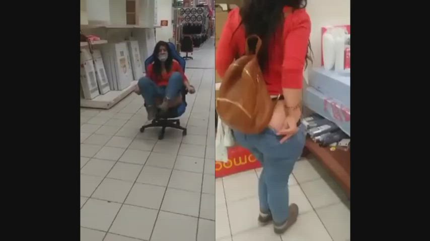 blowjob flashing public r/holdthemoan gif