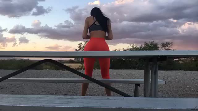 Jailyne Ojeda Ochoa @jailyneojeda