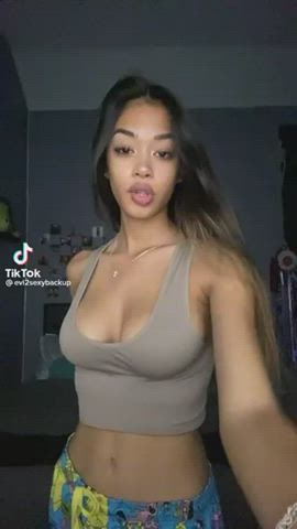 asian boobs bra gif