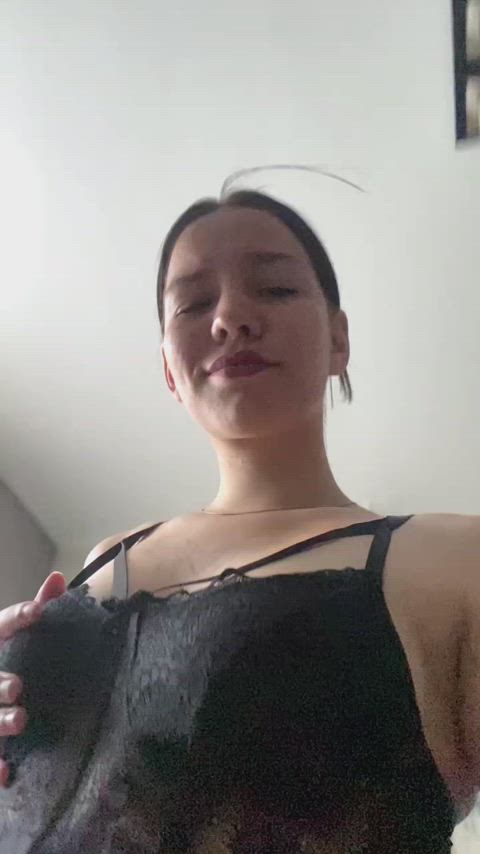 19 years old cleaning cute onlyfans solo tease amateur-girls blowjobs fit-girls goth-girls