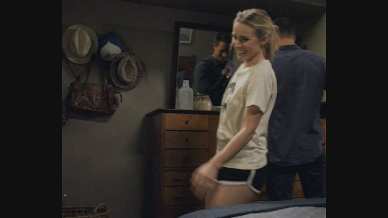 Kristen Bell Legs Rubbing gif