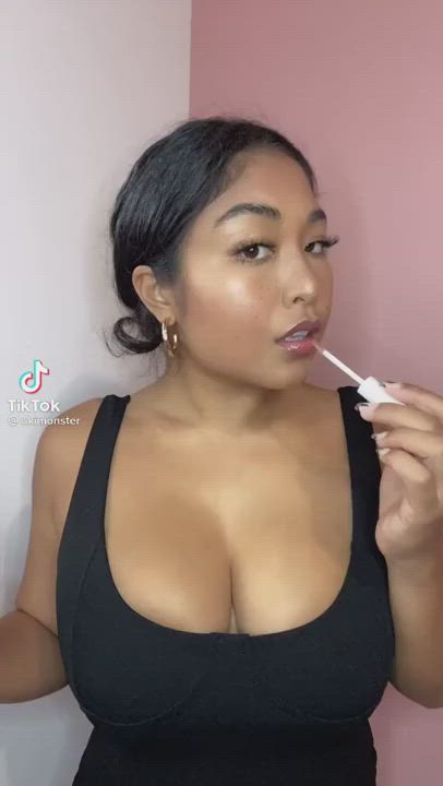 Big Tits Teen TikTok Porn GIF