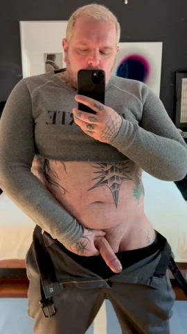 amateur bear big dick cock worship daddy muscles tattoo tattooed thick gif