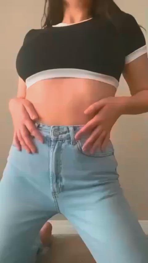 How perfect are those titties? (Drop)