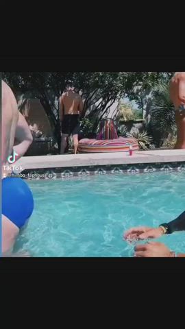 big ass bubble butt exposed jiggle jiggling pool swimming pool tiktok wedgie gif
