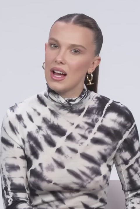 Millie Bobby Brown, jiggle