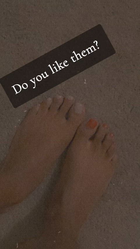 cum on feet feet feet fetish toes gif