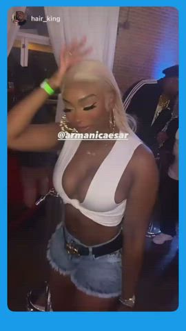 Big Tits Dancing Ebony Fitness Thick gif