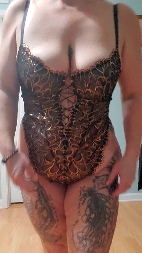 amateur ass big tits lingerie milf nsfw onlyfans tattoo gif