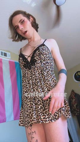 cock female pov girl dick trans trans woman femboys trans-girls gif