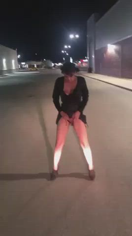 golden shower peeing pissing public pussy spread shaved pussy teen gif