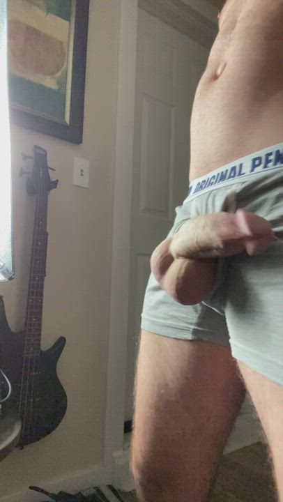 Slinging precum