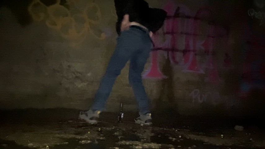 butt chugging under a bridge