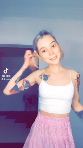 TikTok gif