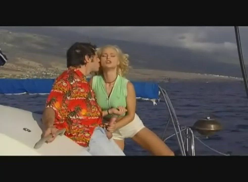 Blonde Boat Retro gif