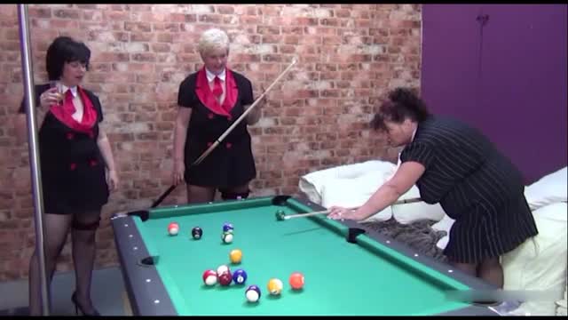 Three BBW GILFs play sex billiards