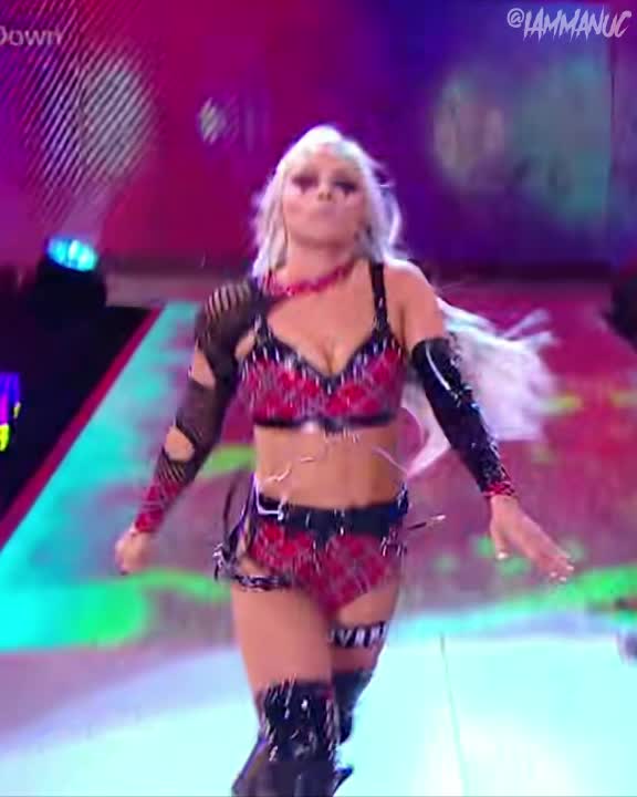 WWE Liv Morgan Entrance Dance Sassy Hair Flip