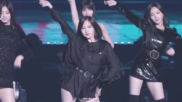 180214 [4K] 가온차트 뮤직 어워드 Heart Shaker 트와이스 미나 직캠