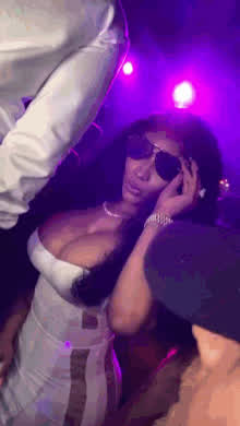 Big Ass Big Tits Bouncing Tits Celebrity Dress Ebony Glasses Nicki Minaj gif