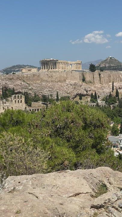 Oh my (Greek) god, what a view 🏛😜