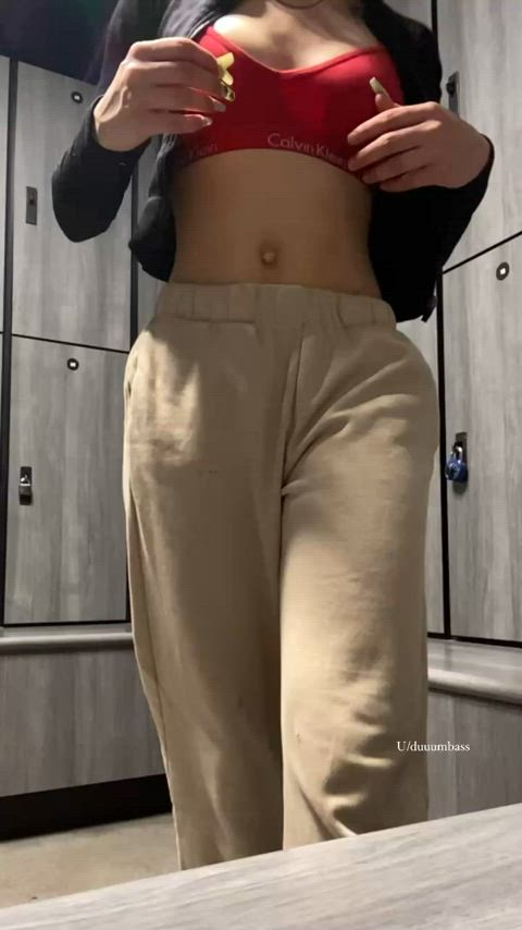 Does my petite post-workout body give you a boner? 💦