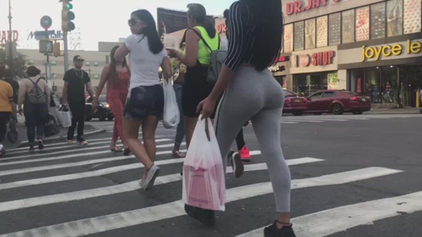 brunette candid ebony pawg public usa voyeur gif