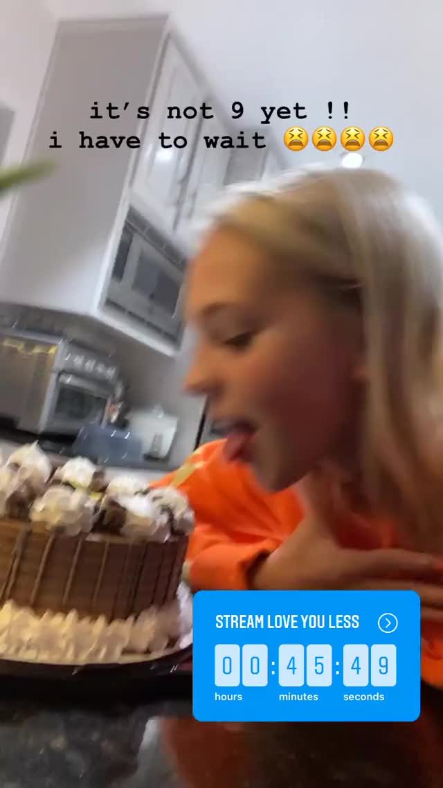 jordyn jones gif