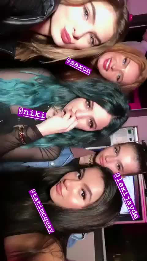 Brighton Sharbino, Saxon Sharbino, Niki DeMar, Alexis Jayde Burnett & Tati McQuay