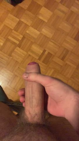 Stroking my thick cock 🤭