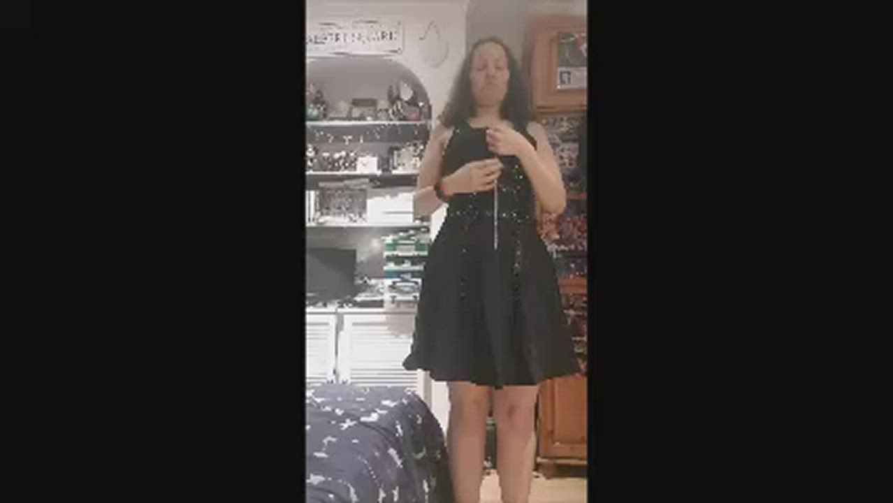 Flimed a stripping video today, its my first time posting a video on here x