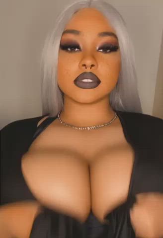 Big Titty Goth Blasian GF, anyone? OC