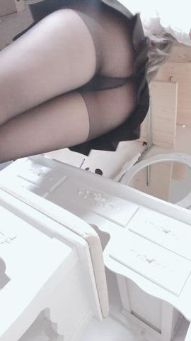 Cute Pantyhose Skinny Softcore Upskirt gif