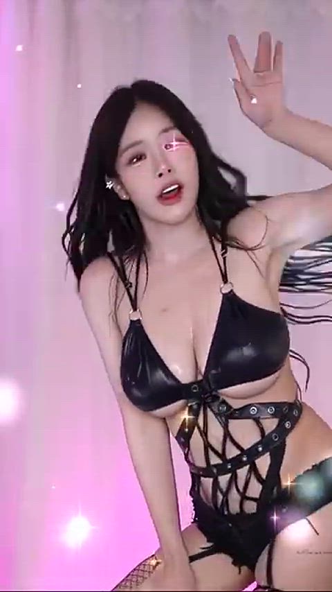 asian dance dancer dancing korean gif