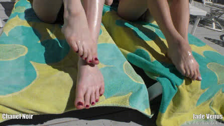 Feet Foot Fetish Jade Venus Legs Outdoor T-Girl Toes Trans gif