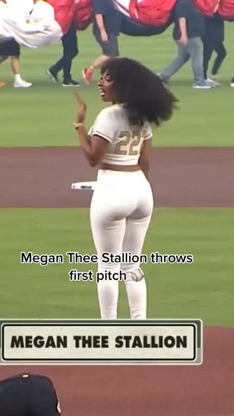 megan thee stallion phat ass tight gif