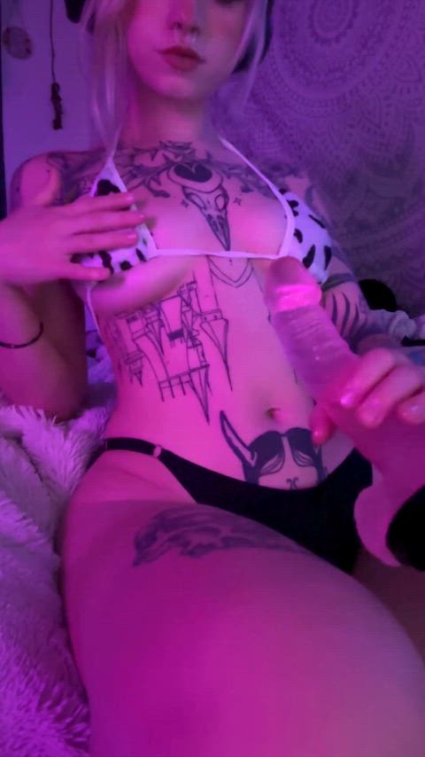 Lick me and I’ll lick you back. I promise.