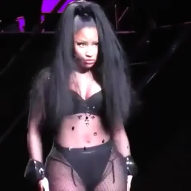 Nicki Minaj Live 2