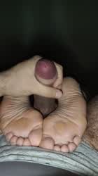 Cumshot on soles, i hope u like it