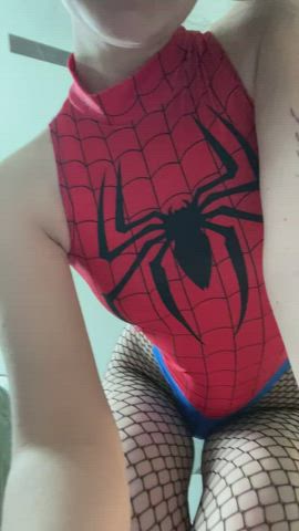 Mayday Parker showing off (elizashorny) [Spider man comic series]