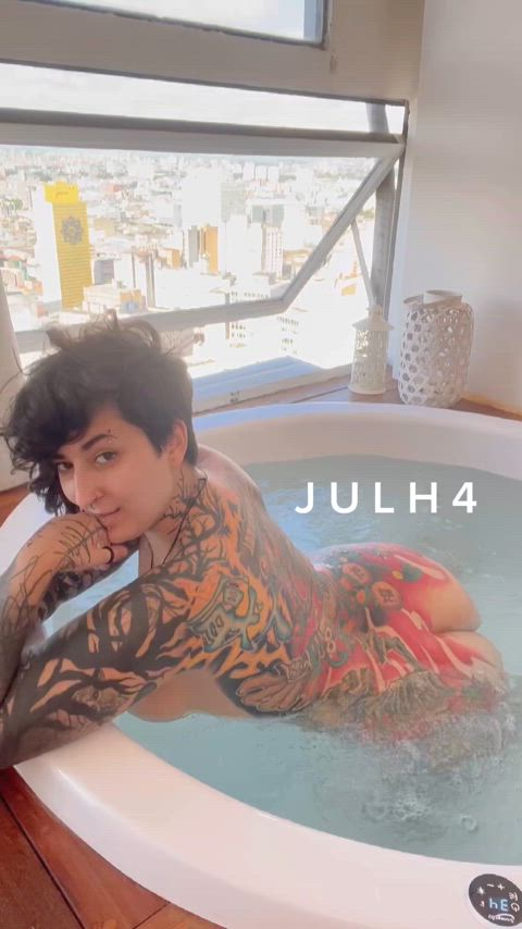 alt alternative amateur ass bath bathtub onlyfans tattoo tattooed wet gif