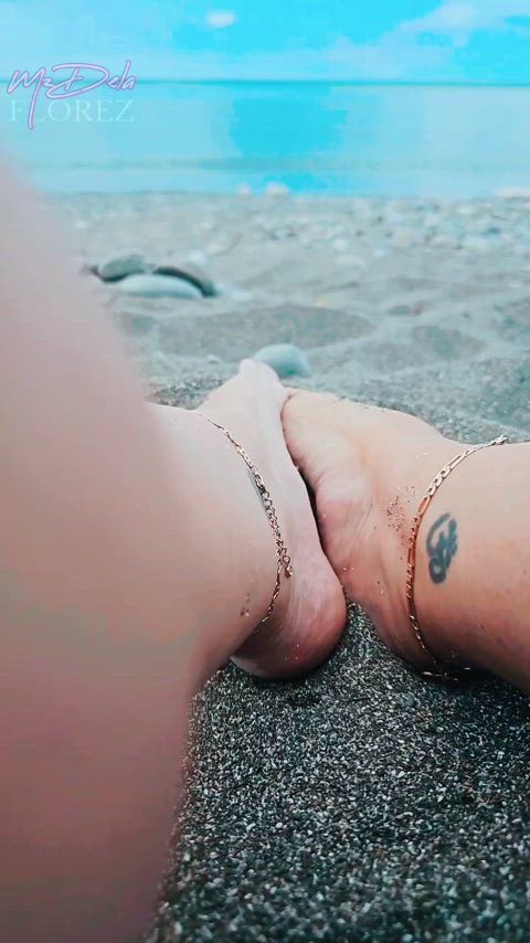 asmr barefootmilf beach feet femdom findom foot fetish latina milf mz dela florez