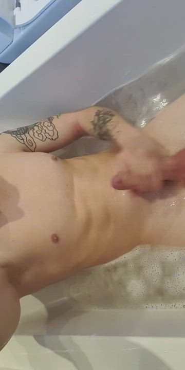 [M24] Uk Twink. Come play with me. Follow me and message. Verified✅