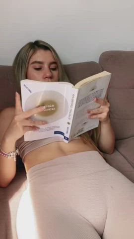 my friend likes to read a lot