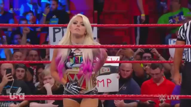 Alexa Bliss' 1st Entrance in 2018 2